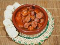   Chorizos a la sidra