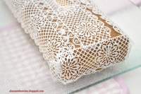   Bizcocho y café con puntillas de azúcar