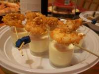   Chupito de camembert con langostino