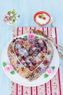   Bizcocho marmolado de frutos rojos