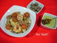   ENSALADA TEMPLADA DE CORAZONES MARINEROS  /  CREMA DE ESPÀRRAGOS CON REBOZUELOS  /  SORTEO 