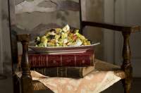   ENSALADA DE PATATA, PIÑA, AGUACATE Y POLLO