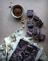   BROWNIE CON COBERTURA DE GANACHE DE CHOCOLATE