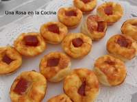   HOJALDRITOS DE IDIAZABAL CON CORAZON DE MEMBRILLO