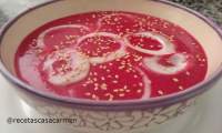   Sopa fría de remolacha