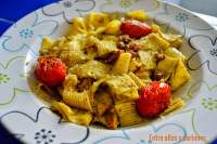   Cintas al pesto con nueces