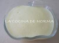   GELATINA ESPUMA DE YOGUR SABOR PIÑA-COCO