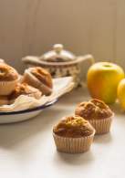 
Magdalenas de manzana, nueces y canela con harina Tritordeum  