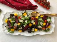 
Ensalada con Mango y Cecina Ahumada
         