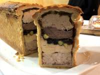 
Pâté en croute de Pato y Pollo
         