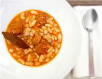 cocinaros: Alubias estofadas con chorizo