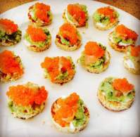 Aprendiendo a Cocinar: BLINIS CON PHILADELPHIA, AGUACATE Y SALMÒN #recetanavideña